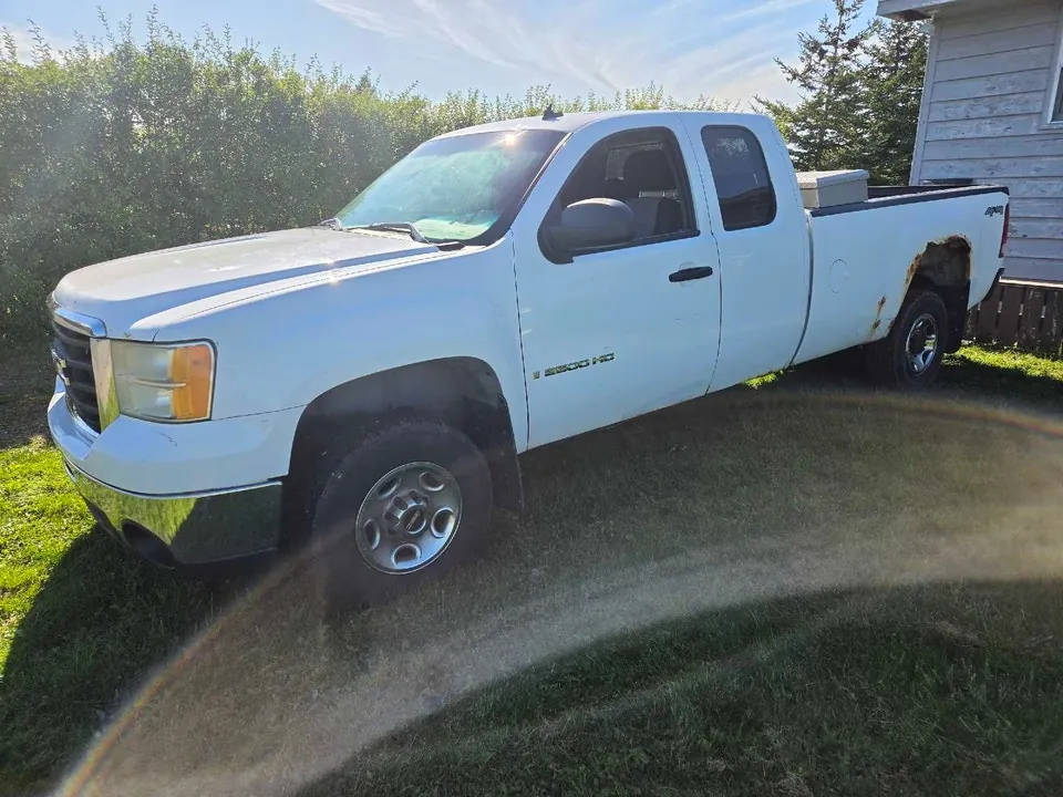 GMC 2500Hd 2007 photo 2
