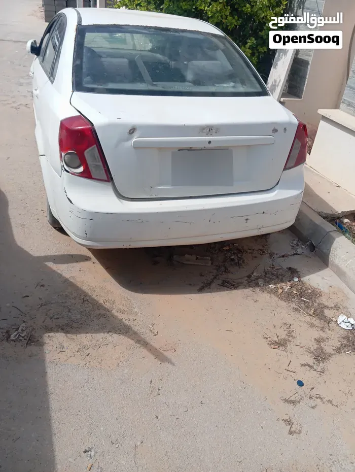 Chevrolet Optra 2009 photo 2