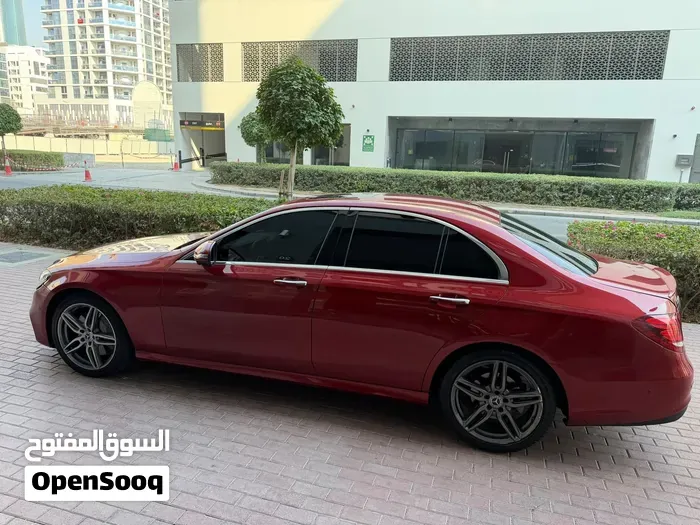 Mercedes-Benz E300 2019 photo 4