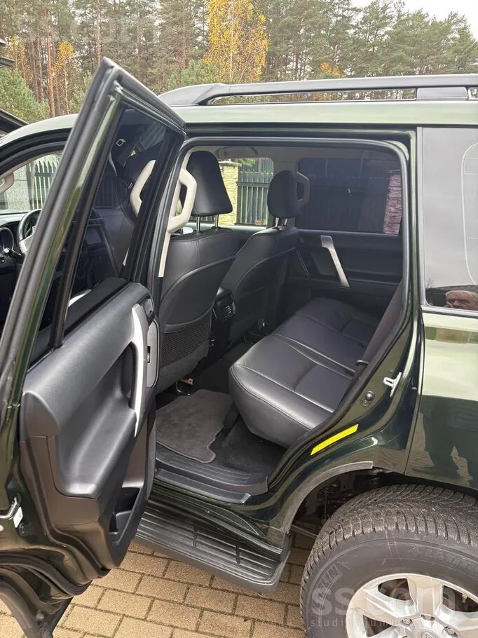 Toyota Land Cruiser 2008 photo 3