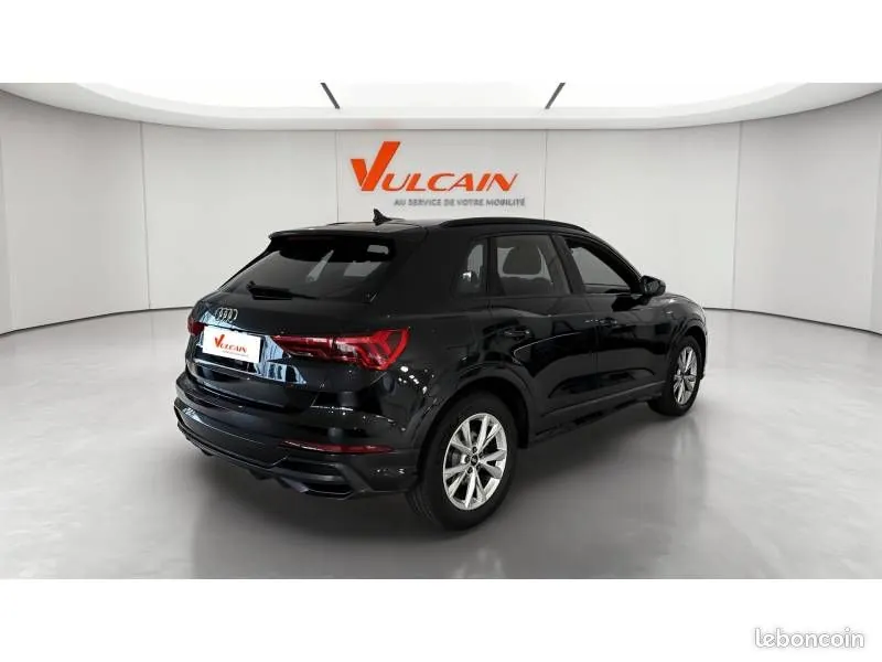 Audi Q3 2021 photo 4