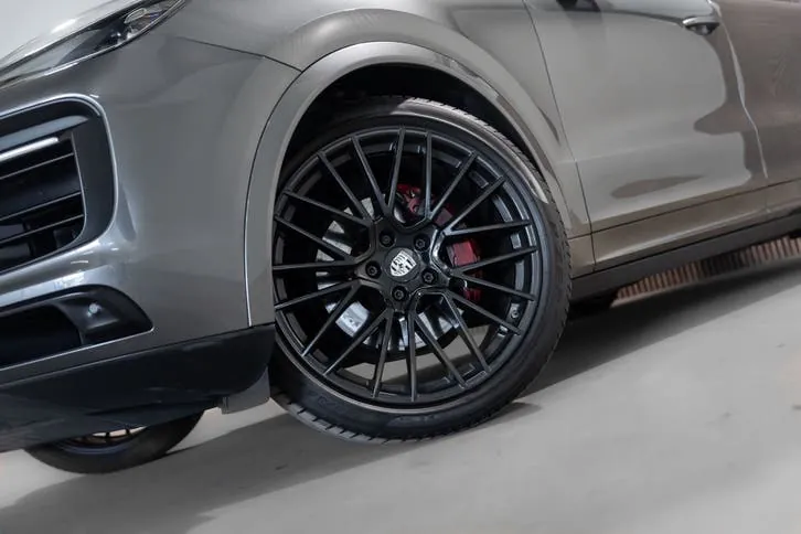 Porsche Cayenne 2022 photo 3