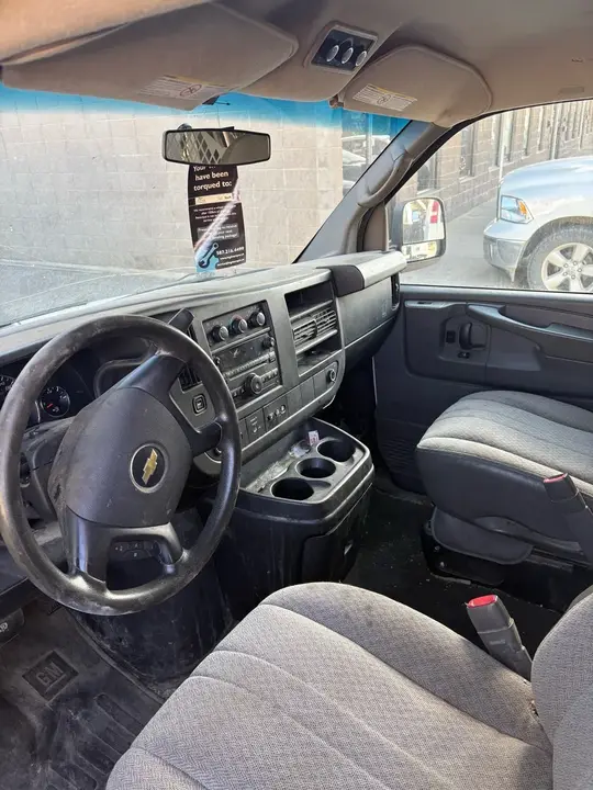 Chevrolet Express 2013 photo 5
