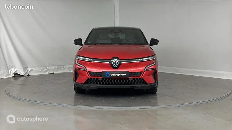 Renault Megane 2023 photo 2