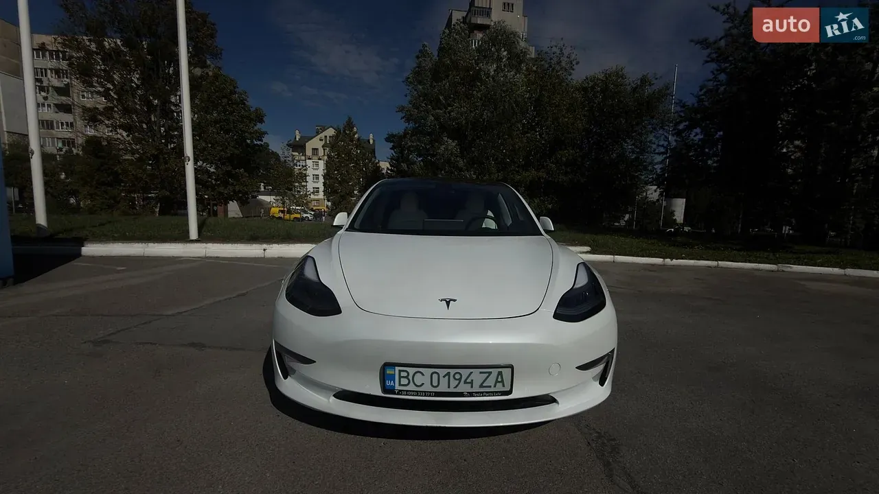 Tesla Model 3