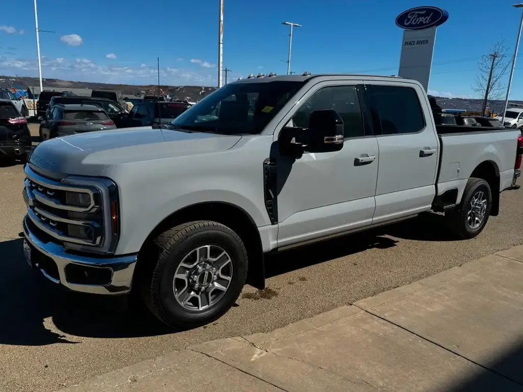 Ford F350 2026 photo 3