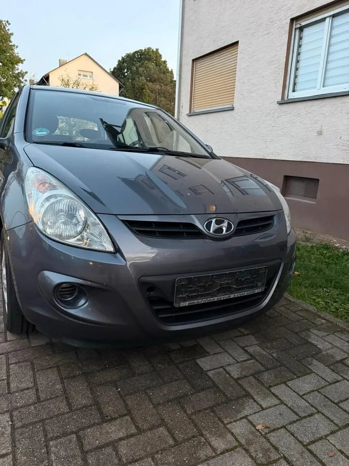 Hyundai I20