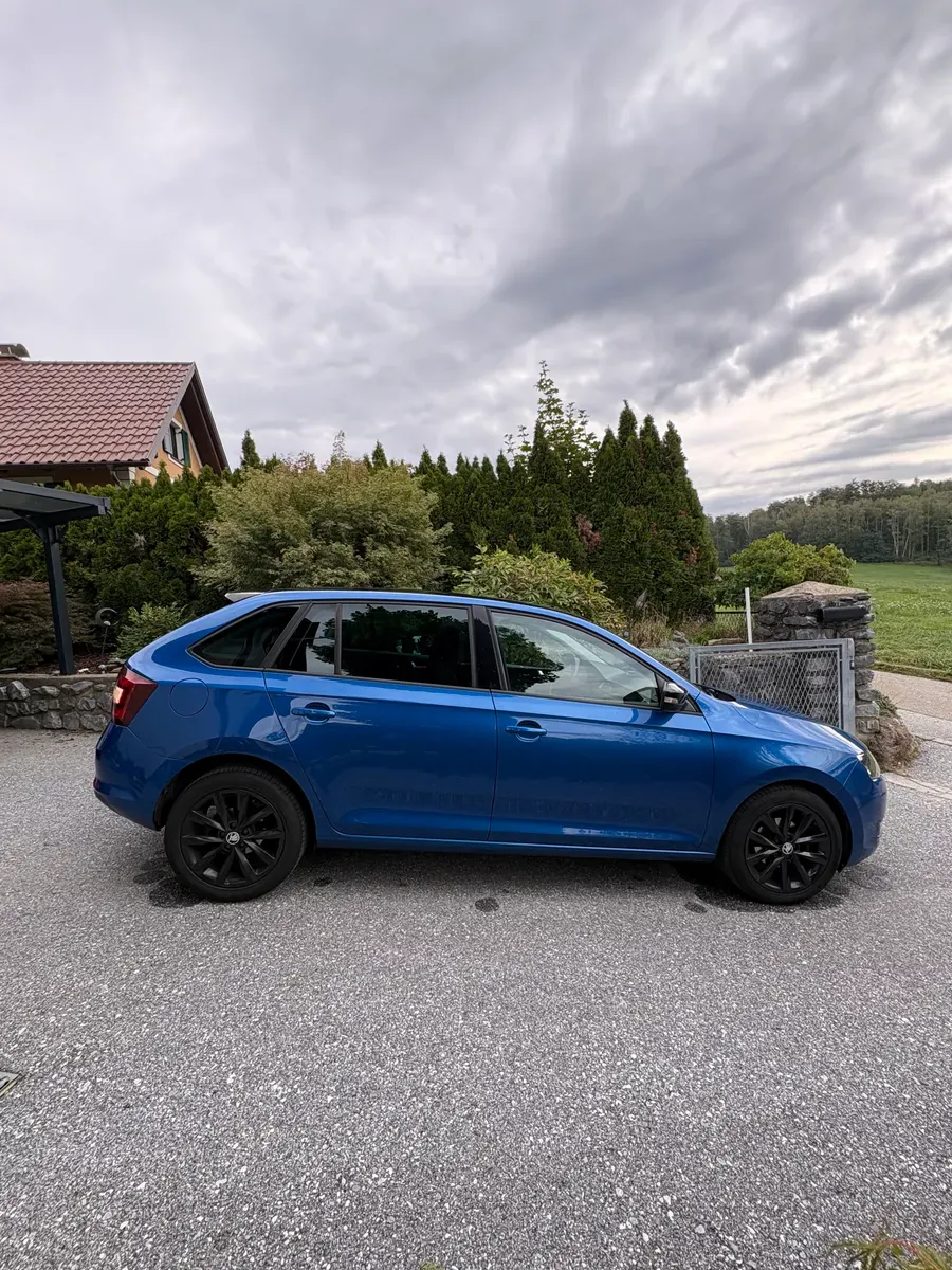 Skoda Rapid 2017 photo 2