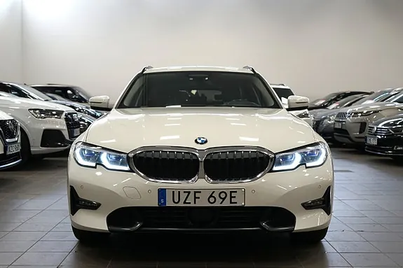 BMW 330E 2021 photo 3