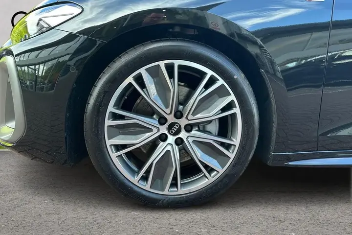 Audi A5 Avant 2026 photo 5