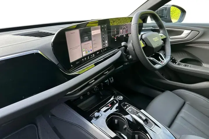 Audi A5 Avant 2026 photo 2