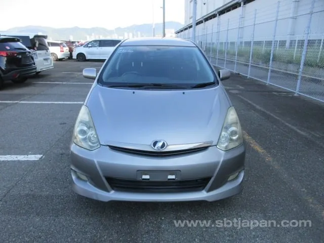 Toyota Wish 2005 photo 5