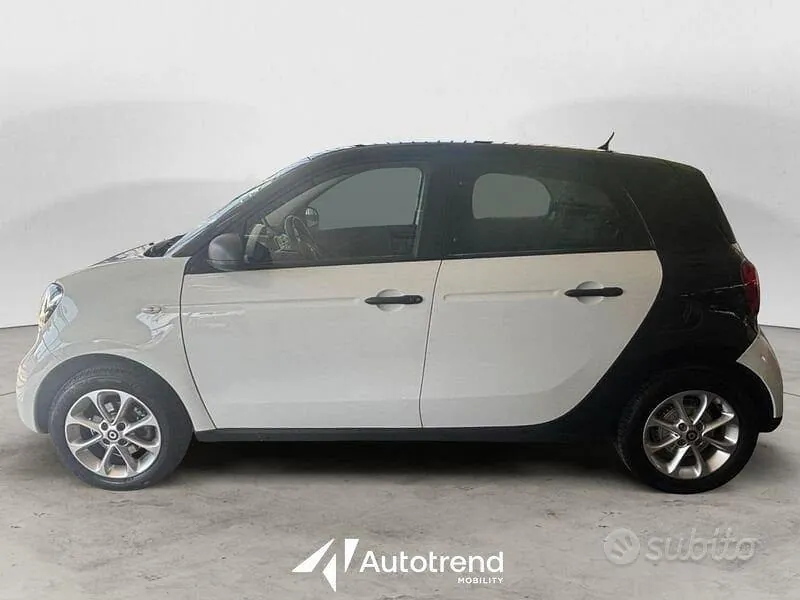 Smart Forfour 2019 photo 5