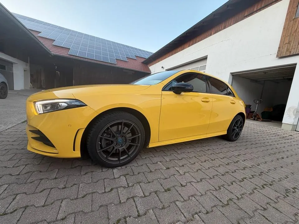 Mercedes-Benz A 250 E