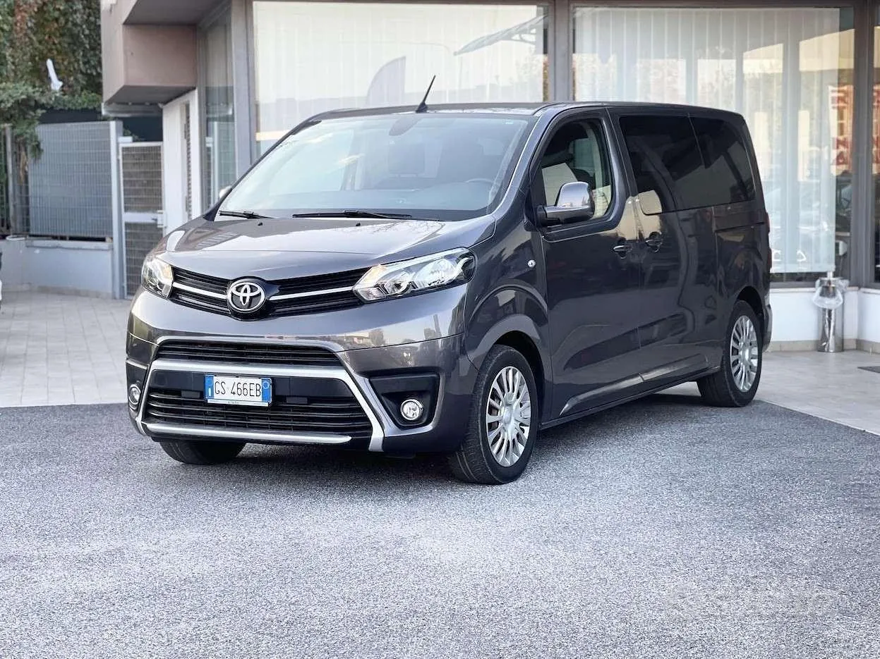 Toyota Proace Verso 2023 photo 3