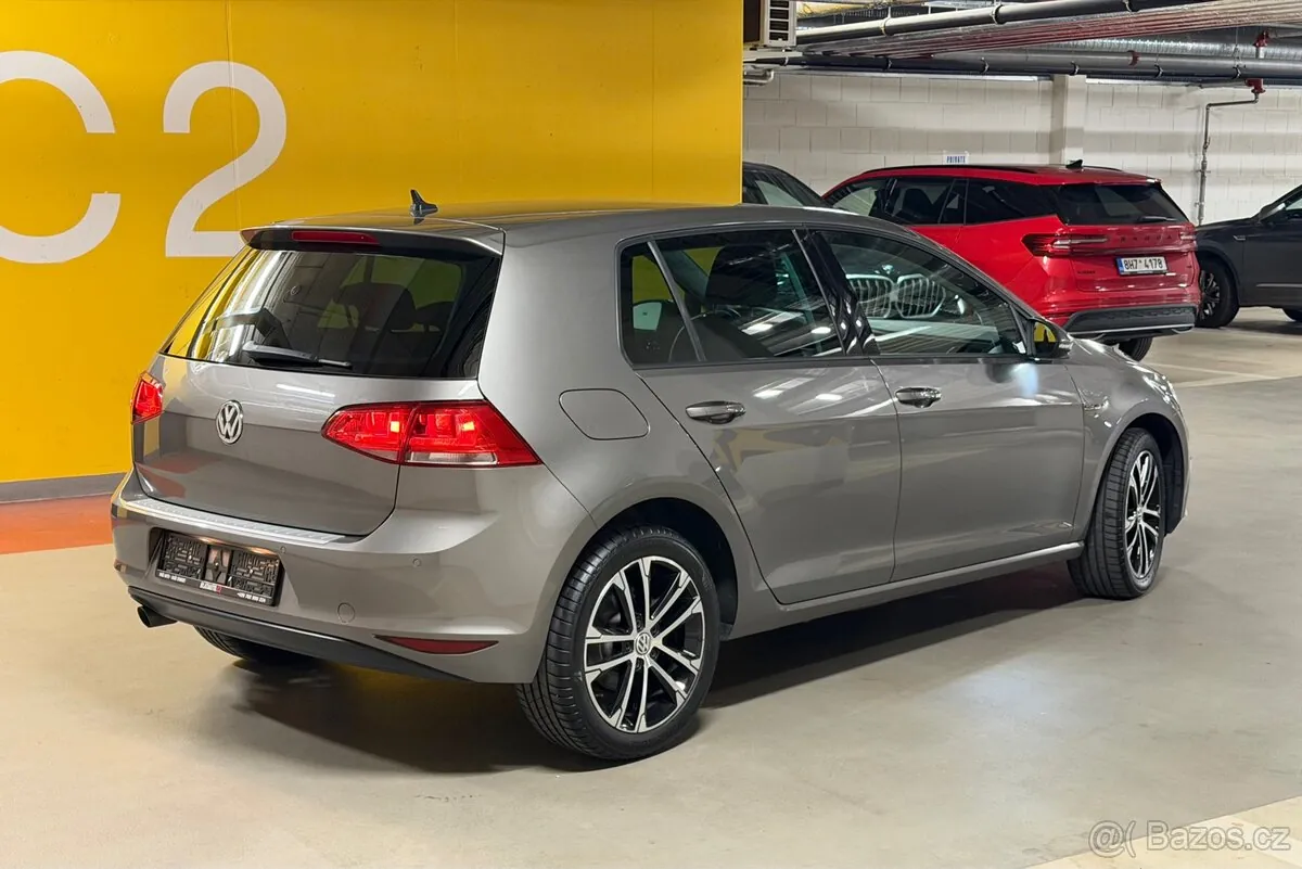 Volkswagen Golf 2015 photo 3