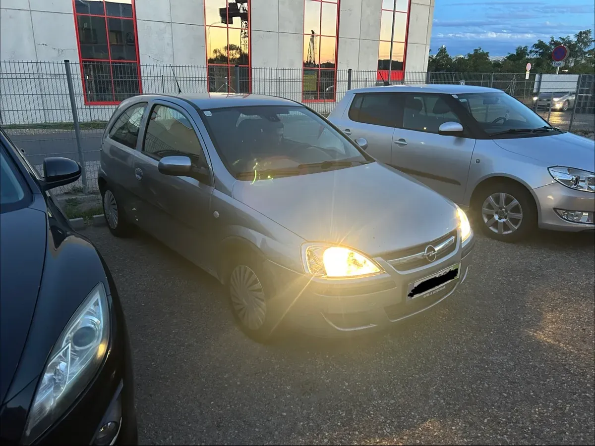 Opel Corsa 2005 photo 3