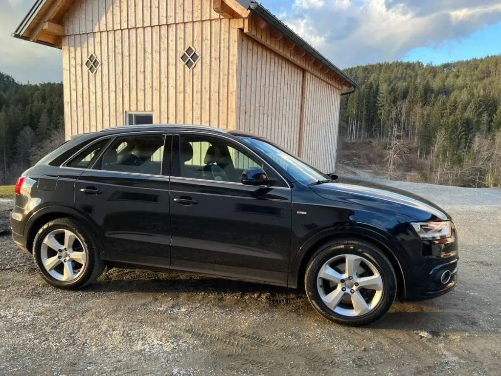 Audi Q3 2014 photo 2