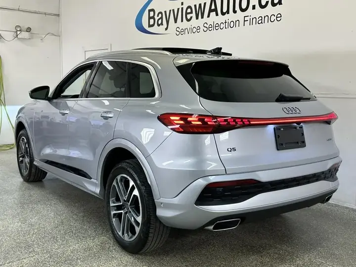 Audi Q5 2025 photo 5