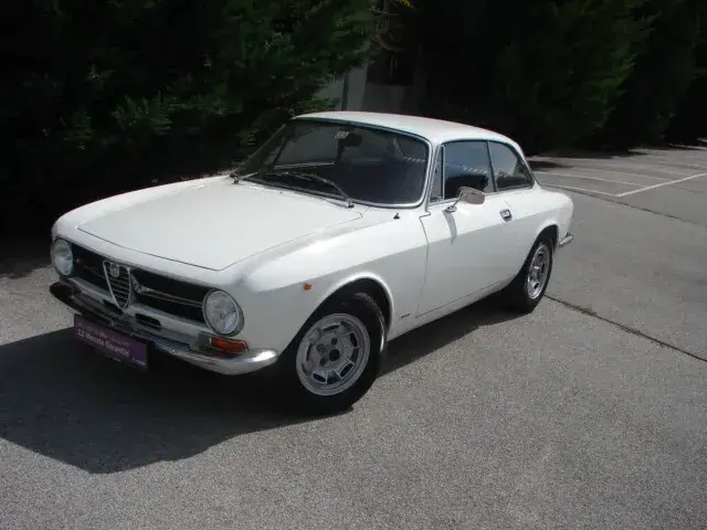 Alfa Romeo Gt Junior 1300