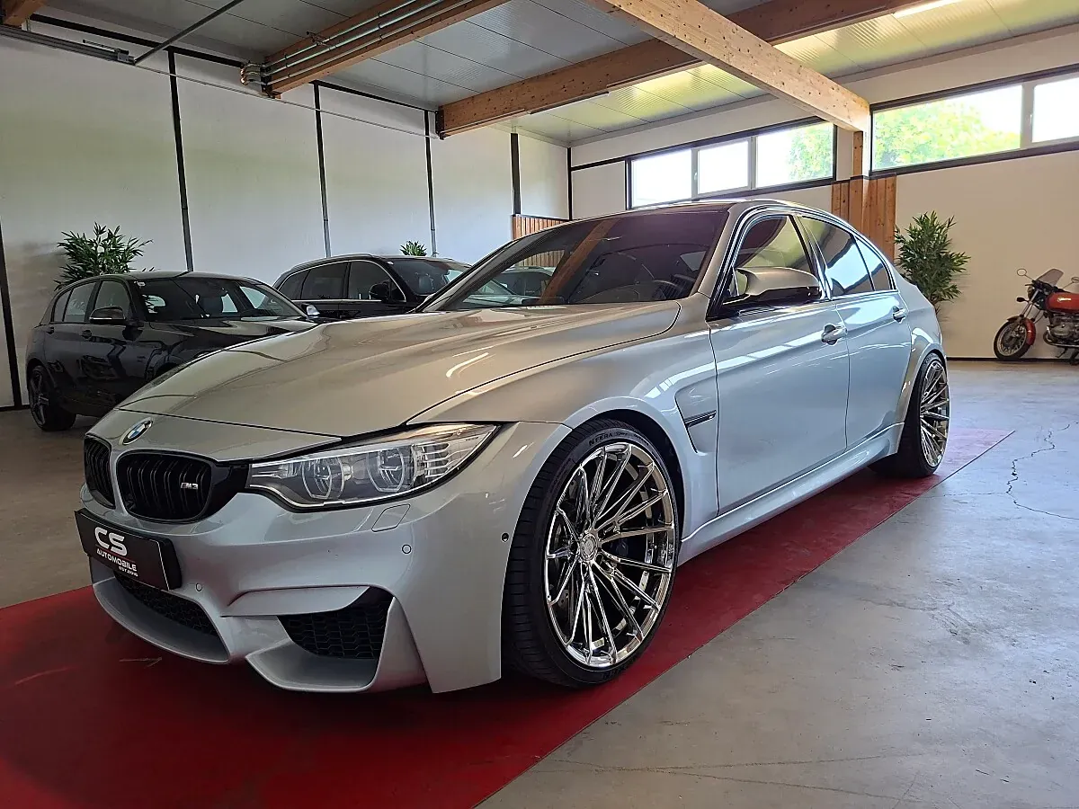 BMW 3 Series 2016 photo 2