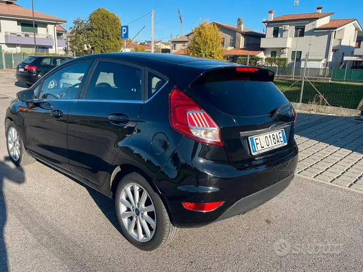 Ford Fiesta 2017 photo 4