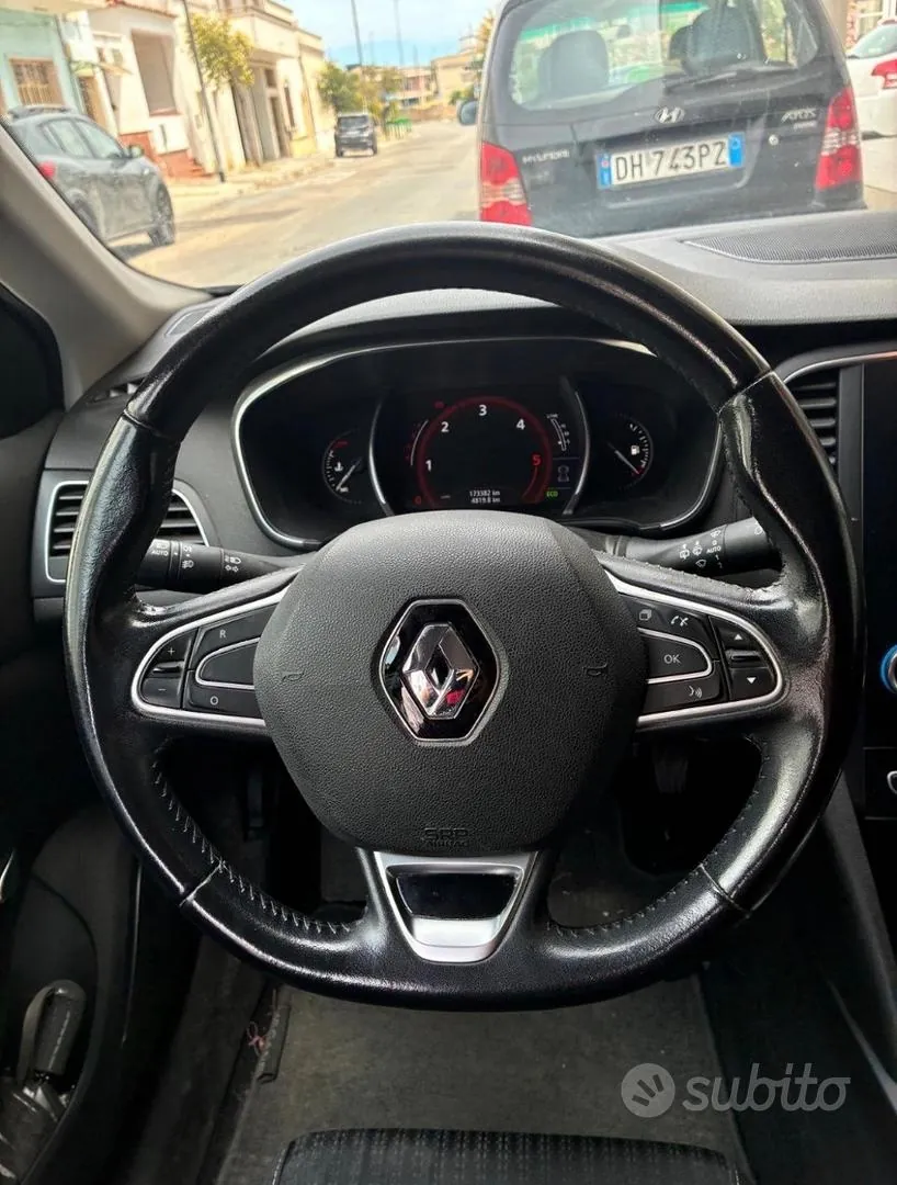 Renault Megane 2017 photo 3