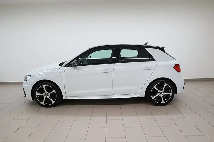 Audi A1 2021 photo 3