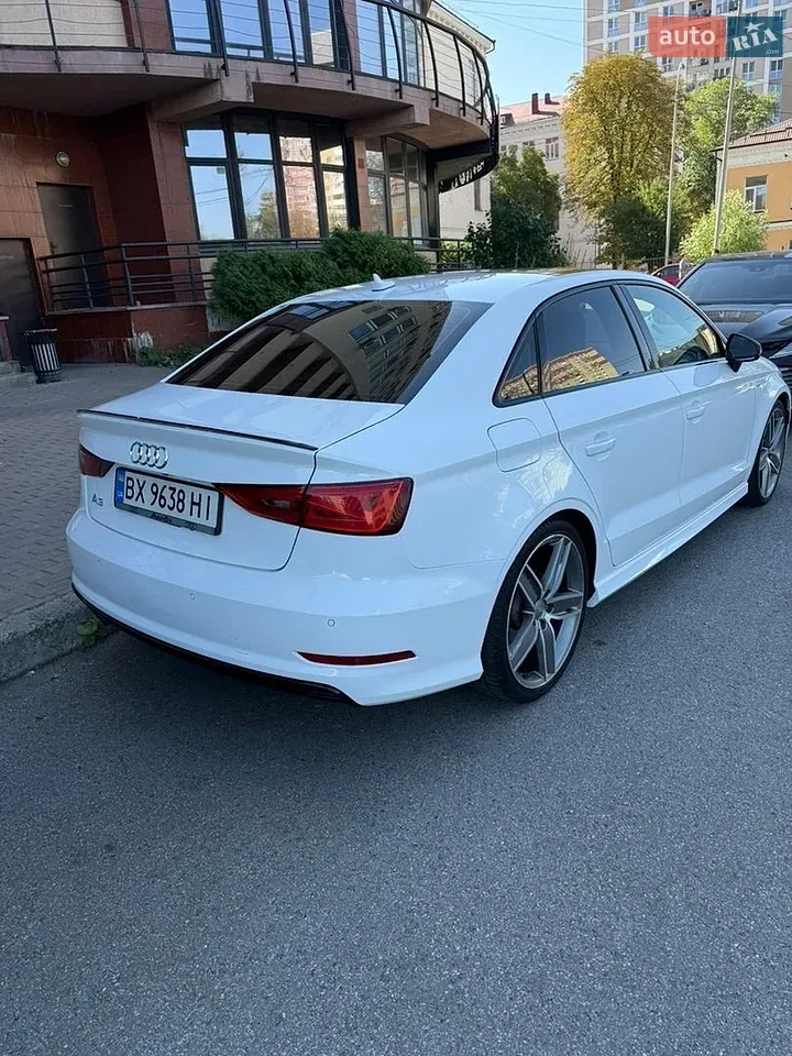 Audi A3 2015 photo 3