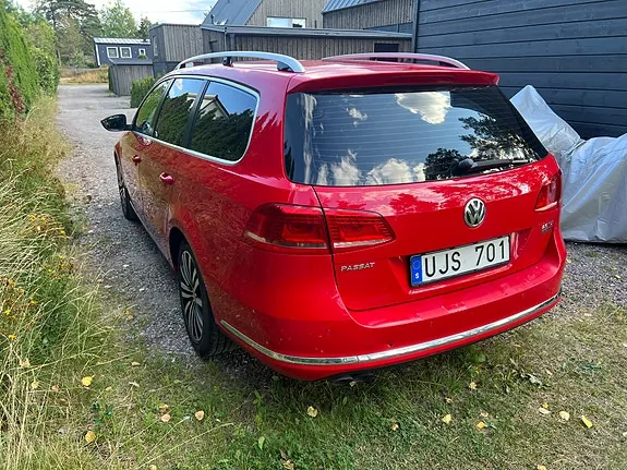 Volkswagen Passat 2012 photo 4