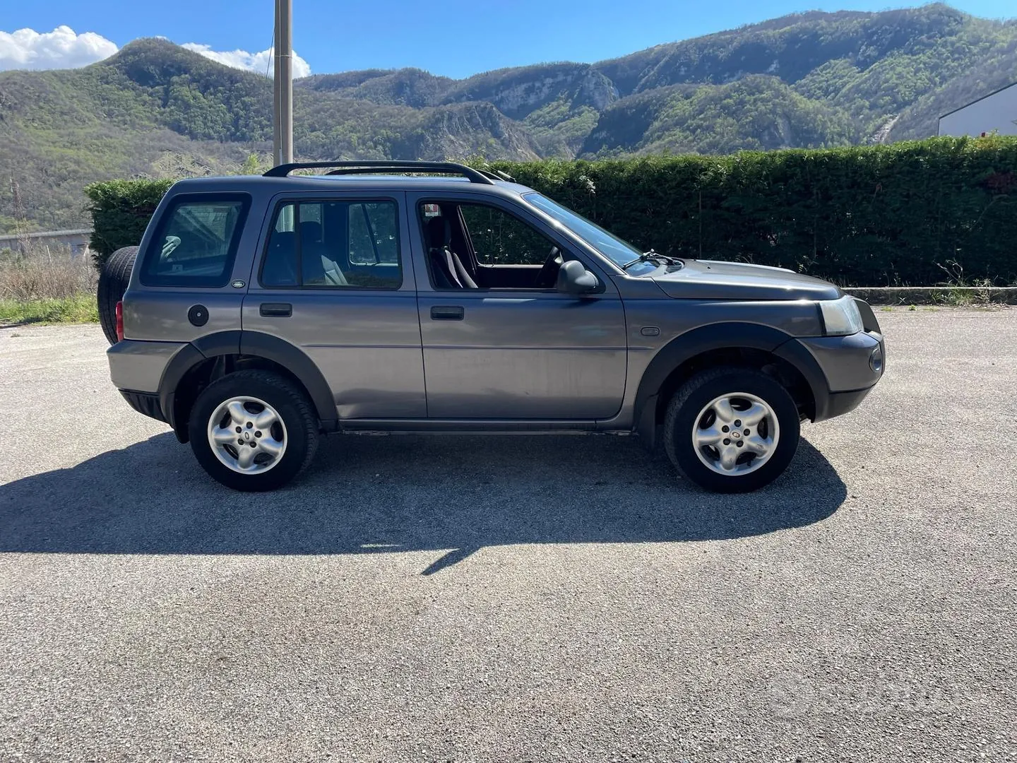 Land Rover Freelander 2006 photo 3