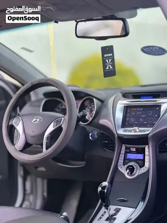 Hyundai Avante 2012 photo 2