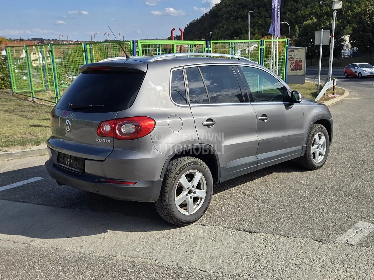 Volkswagen Tiguan 2010 photo 3