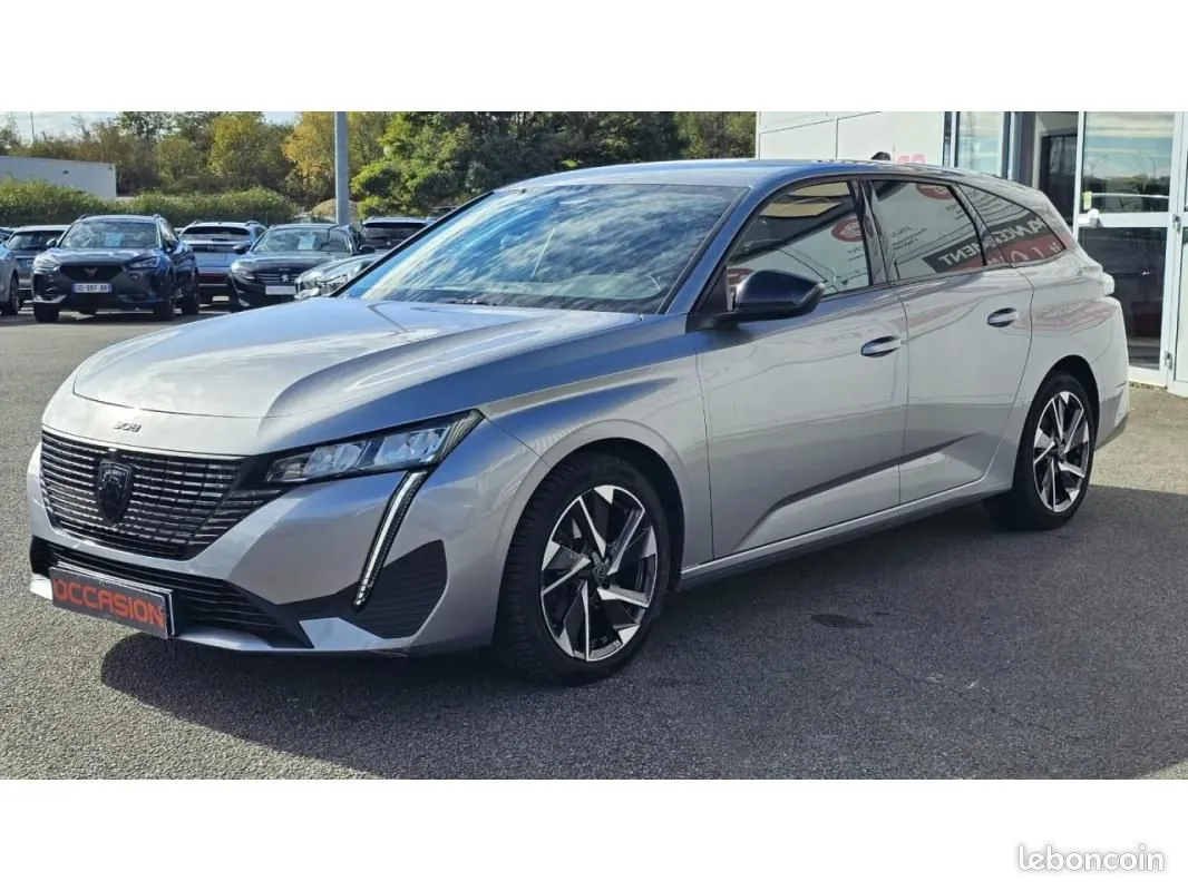 Peugeot 308 2022 photo 2
