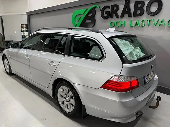 BMW 523I 2009 photo 3