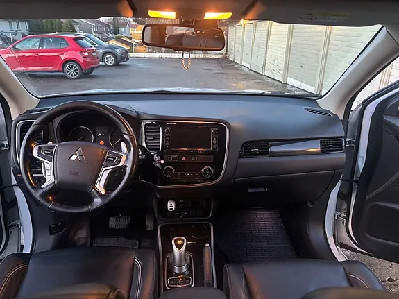 Mitsubishi Outlander 2016 photo 5