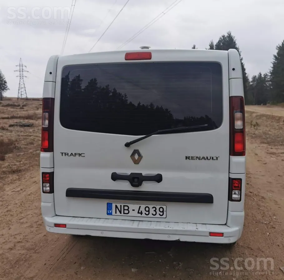 Renault Trafic 2016 photo 4