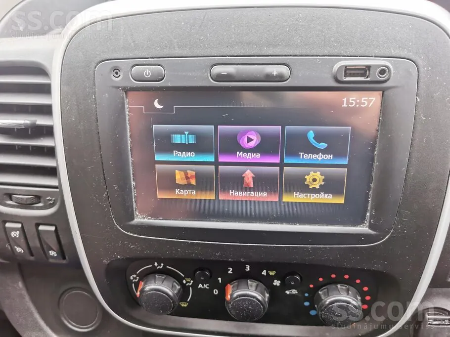 Renault Trafic 2016 photo 5