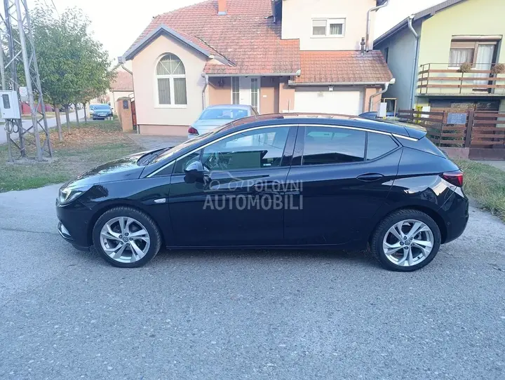 Opel Astra K 2017 photo 5