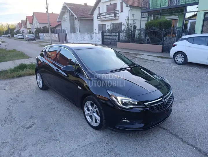 Opel Astra K 2017 photo 3