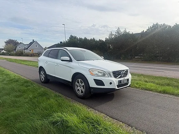 Volvo Xc60 2012 photo 2