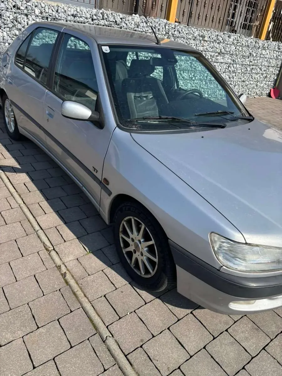 Peugeot 306 1998 photo 2