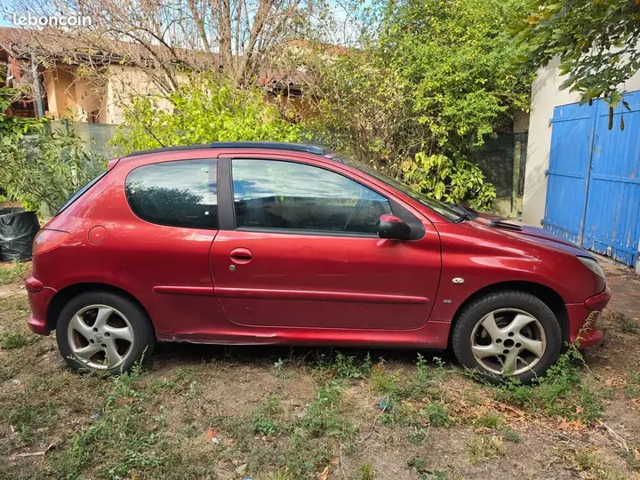 Peugeot 206