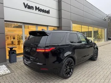 Land Rover Discovery 2025 photo 2