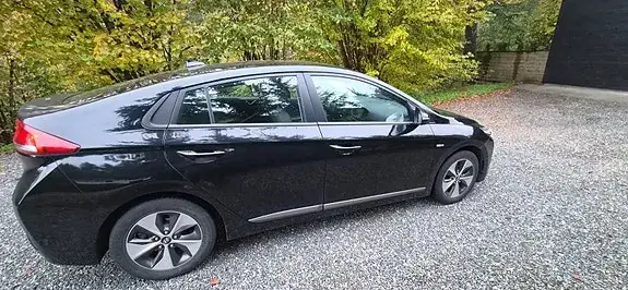 Hyundai Ioniq 2017 photo 4