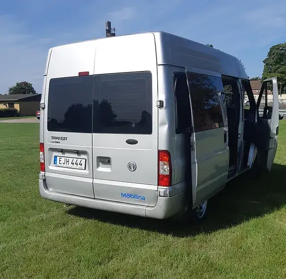 Ford Transit 2008 photo 2