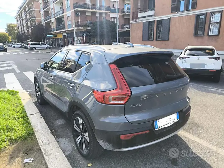 Volvo Xc40 2022 photo 3