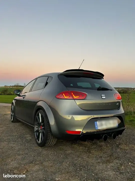 Seat Leon 2013 photo 2