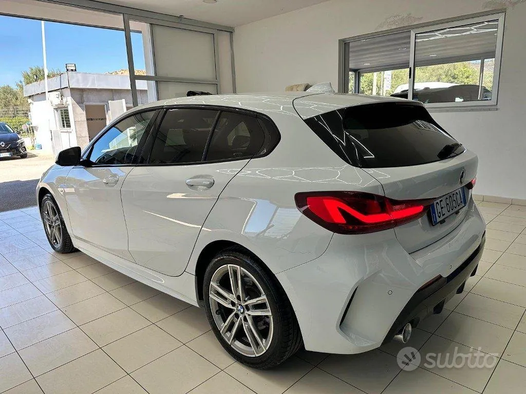BMW 1 Series 2021 photo 5