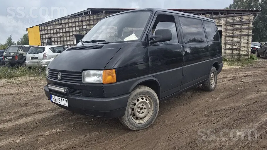 Volkswagen Transporter 1994 photo 2